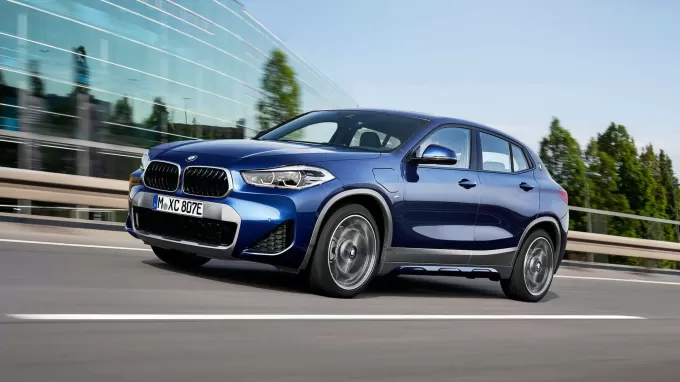 BMW X2