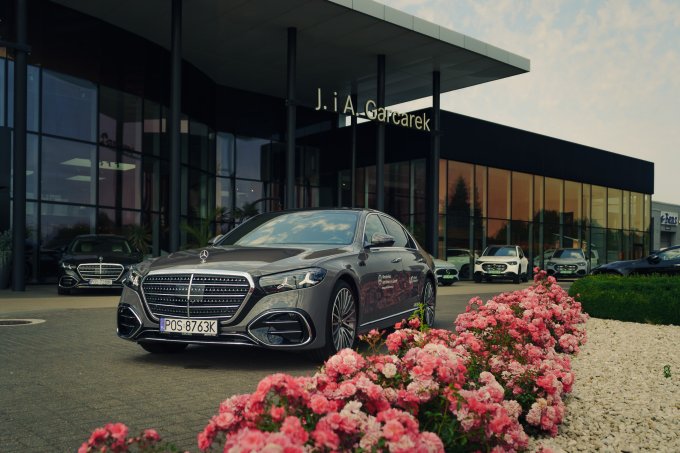 Mercedes dealer Polska
